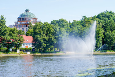 Similar image 21402691