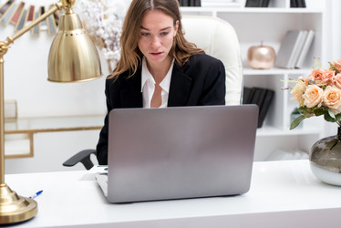 Similar image 21408107