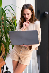 Similar image 21407912