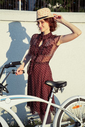 Similar image 21394800