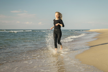 Similar image 21395707