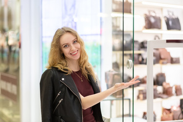 Similar image 21397908