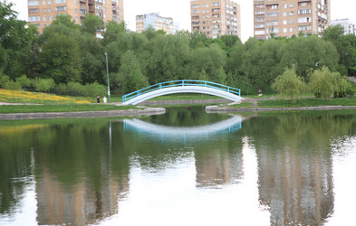 Similar image 21415176