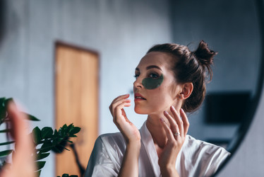 Similar image 21407940