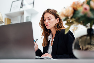 Similar image 21408434