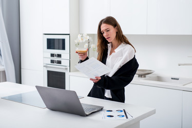 Similar image 21408439