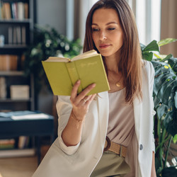 Similar image 21408570