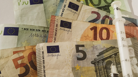 Similar image 21417344