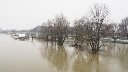 Similar image 21390238