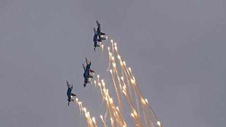 Similar image 21424087