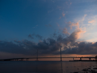 Similar image 21424120