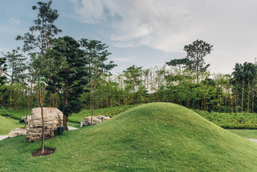 Similar image 21408603