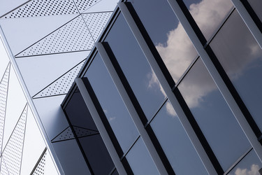 Similar image 21410772