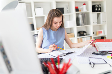 Similar image 21412379