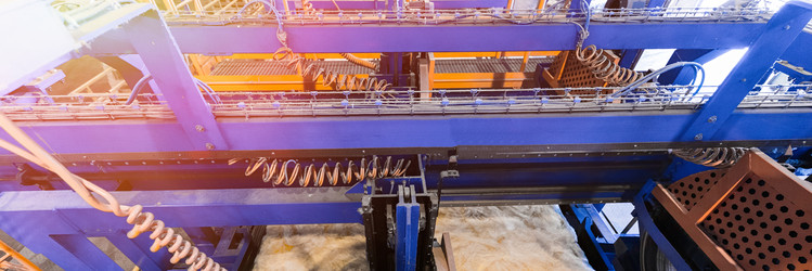 Similar image 21413735