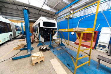 Similar image 21413255