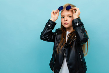 Similar image 21413822