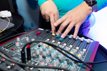 Similar image 21410060