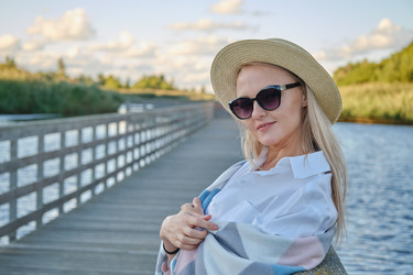 Similar image 21398590