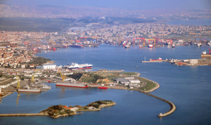 Similar image 21392351