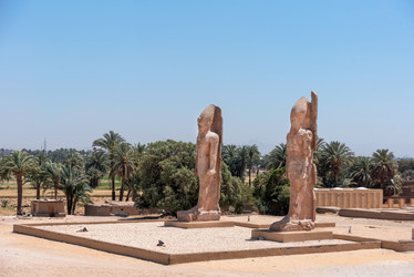 Similar image 21394561