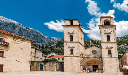 Similar image 21393422