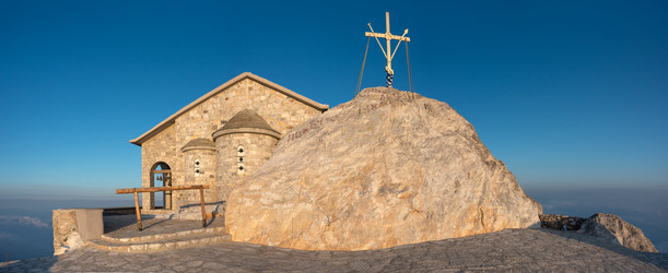 Similar image 21393218