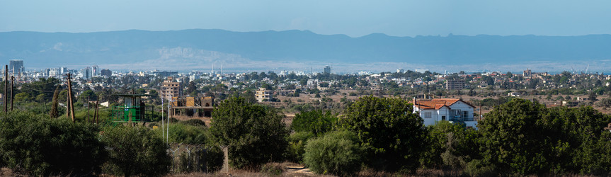 Similar image 21390043