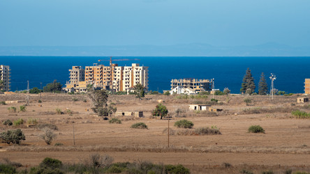 Similar image 21390047