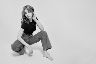 Similar image 21404175