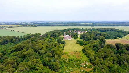 Similar image 21387610