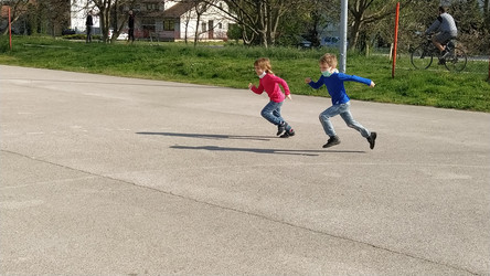 Similar image 21404240