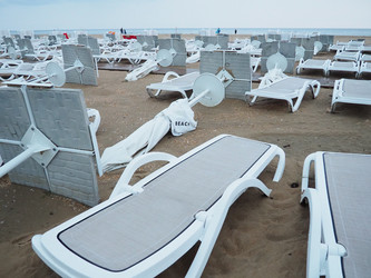 Similar image 21415951