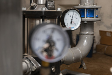 Similar image 21383400