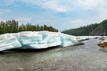 Similar image 21383517