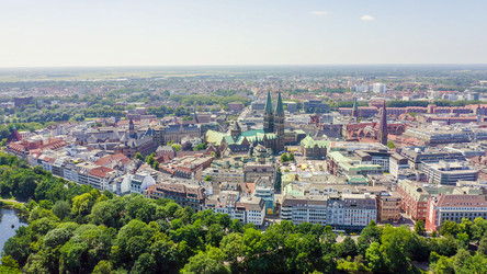 Similar image 21387977