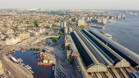 Similar image 21387981