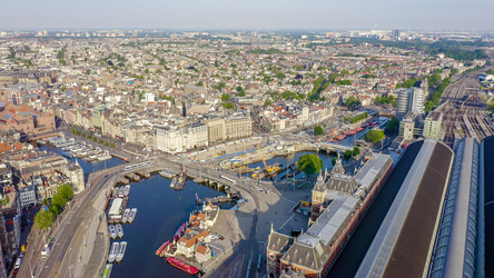 Similar image 21387983