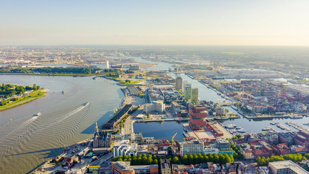 Similar image 21389242