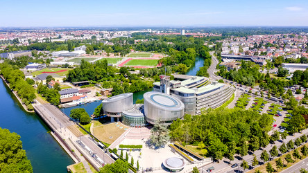 Similar image 21388256