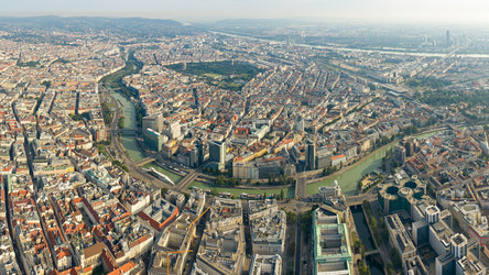 Similar image 21389282