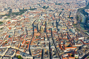 Similar image 21387870