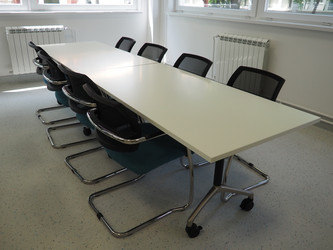 Similar image 21404521