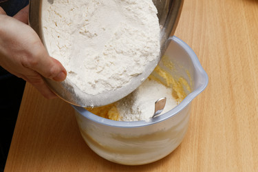 Similar image 21400799