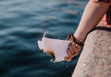 Similar image 21385381