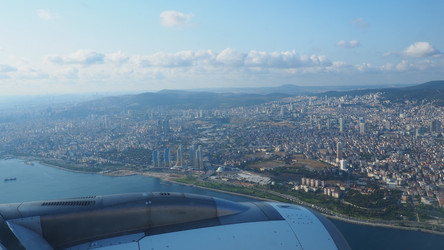 Similar image 21405844