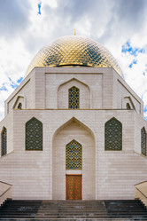 Similar image 21403700