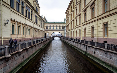 Similar image 21402799