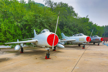 Similar image 21431766