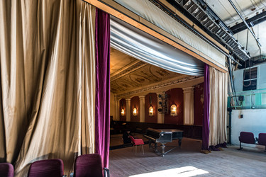 Similar image 21431838